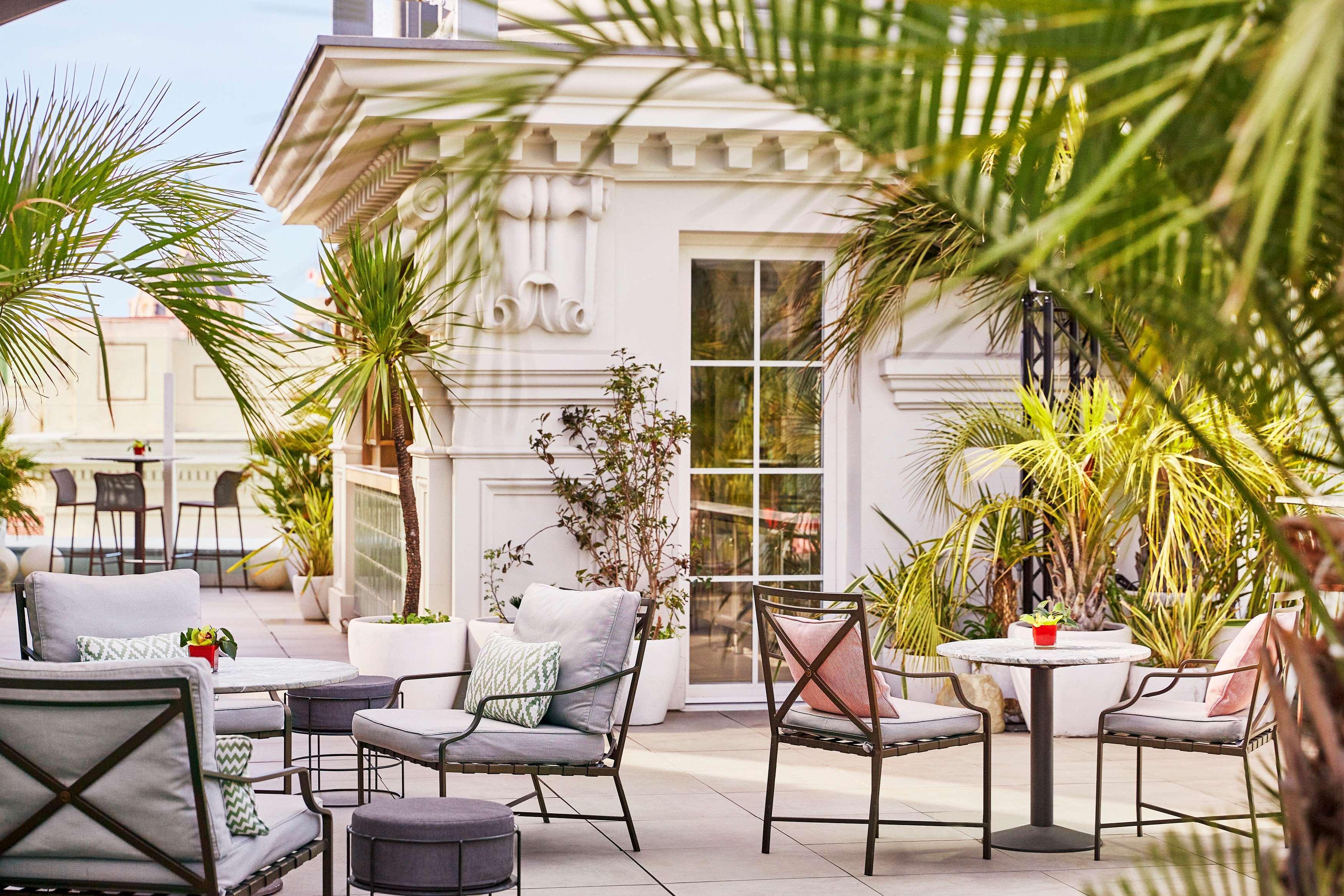 Hyatt Centric Gran Via Madrid Hotel Ngoại thất bức ảnh The Terrace at The Ivy Collection
